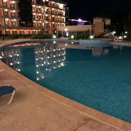 Апартаменты Peter House *